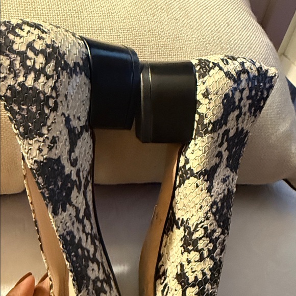 Kate Spade Snakeskin Pattern Loafer Flats - Picture 8 of 9